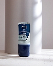 Antyperspirant w kulce dla mężczyzn - NIVEA MEN Derma Dry Control 96H Extreme Sweat Defence Maximum Anti-Perspirant  — Zdjęcie N5