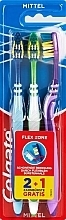 Kup Zestaw średnio twardych szczoteczek do zębów, 3 sztuki, niebieski+zielony+fioletowy - Colgate Flex Zone