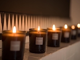 Esteban Figue Noire Refillable Scented Candle - Świeca perfumowana — Zdjęcie N3