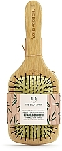 Bambusowa szczotka do włosów - The Body Shop Large Bamboo Paddle Hairbrush — Zdjęcie N3