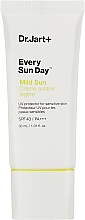 Kup Delikatny krem przeciwsłoneczny do twarzy z filtrem SPF43 PA+++ - Dr. Jart+ Every Sun Day Mild Sun