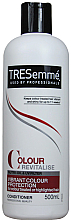 Kup Nawilżająca odżywka regenerująca do włosów - Tresemme Color Revitalise Condinioner