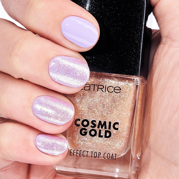 Top coat do paznokci z efektem kosmicznego złota - Catrice Cosmic Gold Effect Celestial Light Top Coat — Zdjęcie N5