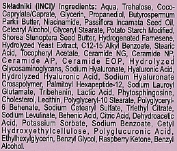 Nawilżające serum do twarzy - Nacomi Next Level Trehalose Serum 10% — Zdjęcie N3