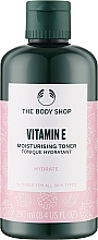 Nawilżający tonik z olejkiem z pestek malin - The Body Shop Vitamin E Moisturising Toner — Zdjęcie N1