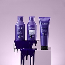 Maska neutralizująca żółte tony włosow blond i rozjaśnianych - Redken Color Extend Blondage Express Anti-Brass Mask — Zdjęcie N6