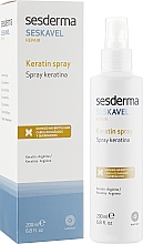Kup Intensywnie regenerujący spray do włosów z keratyną - SesDerma Laboratories Seskavel Keratin Spray