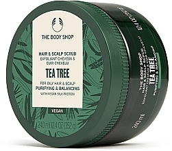 Kup Peeling do skóry głowy i włosów - The Body Shop Tea Tree Purifying & Balancing Hair & Scalp Scrub