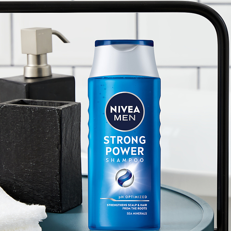 Pielęgnujący szampon - NIVEA MEN Shampoo — Zdjęcie N4