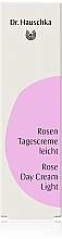 Kup Lekki krem na dzień z ekstraktem z kwiatów róży - Dr Hauschka Rose Day Cream Light