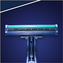 Zestaw jednorazowych ostrzy do golenia, 5+2 szt. - Gillette Blue II Plus — Zdjęcie N6