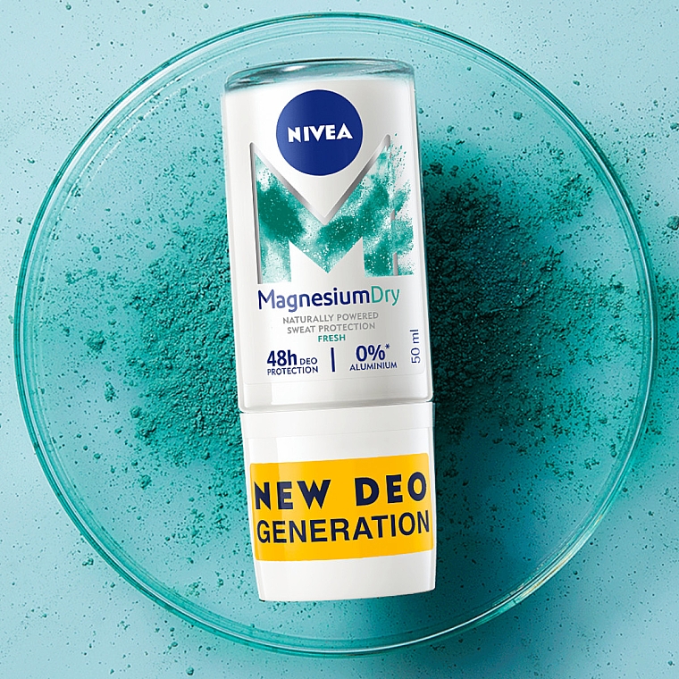 Dezodorant w kulce - NIVEA Femme Magnesium Dry Fresh Deodorant — Zdjęcie N3