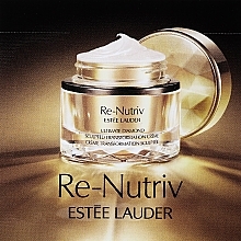 PREZENT! odżywczy krem o intensywnym działaniu wygładzającym, ujędrniającym i liftingującym. - Estée Lauder Re-Nutriv Ultimate Diamond Transformative Energy Creme (próbka) — Zdjęcie N1