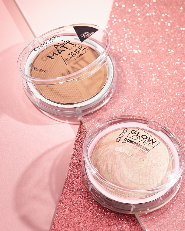 Rozświetlacz do twarzy - Catrice Glow Lover Oil-Infused Highlighter — Zdjęcie N10