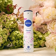 Antyperspirant w sprayu - NIVEA Anti-Perspirant Floral Love Limited Edition — Zdjęcie N8