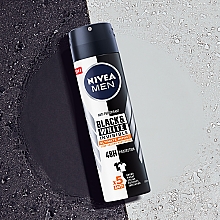 Antyperspirant w sprayu 5 w 1 dla mężczyzn - NIVEA MEN Black & White Invisible Ultimate Impact Anti-Perspirant Spray — Zdjęcie N3