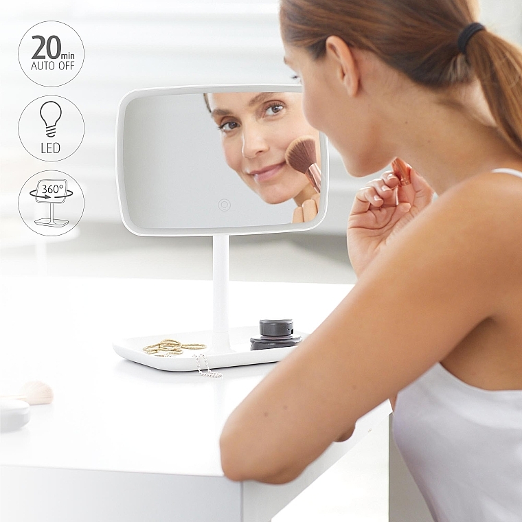 Lustro kosmetyczne z oświetleniem i diodami LED - Medisana CM 848 Cosmetics Mirror — Zdjęcie N6