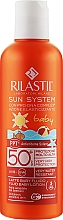 Kup Ultralekki wodoodporny fluid przeciwsłoneczny do ciała dla dzieci SPF 50 - Rilastil Sun System PPT SPF50+ Baby Fluido