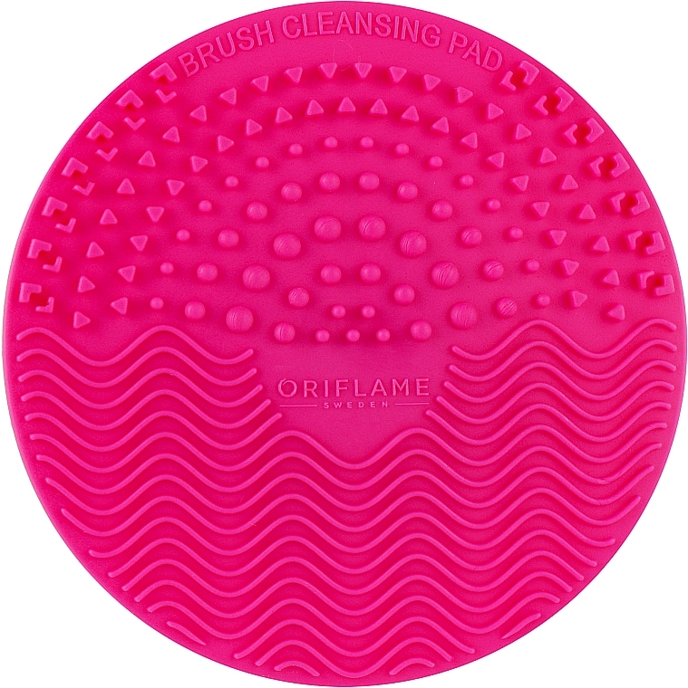 Szczoteczka do czyszczenia pędzli, różowa - Oriflame Brush Cleansing Pad — Zdjęcie N1