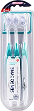 Ekstramiękkie szczoteczki do zębów - Sensodyne Advanced Clean Extra Soft Toothbrush — Zdjęcie N2