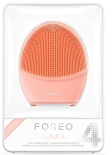 Szczoteczka do czyszczenia dla zrównoważonej skóry twarzy - Foreo Luna 4 Balanced Skin Peach — Zdjęcie N5