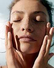 Peeling przeciw niedoskonałościom - NIVEA Derma Skin Clear — Zdjęcie N11