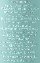 Naturalny dezodorant zapachowy - Salt of the Earth Pure Aura Melon And Cucumber Natural Deodorant Spray — Zdjęcie N3