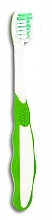 Kup Szczoteczka do zębów dla dzieci, miękka, od 3 roku życia, biała z jasnozielonym - Wellbee Toothbrush For Kids