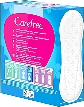 Wkładki higieniczne, 56 szt. - Carefree Cotton FlexiForm Unscented — Zdjęcie N6