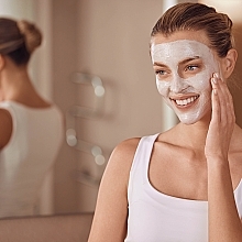 Detoksykująca maska błotna do twarzy - Ahava Mineral Radiance Instant Detox Mud Mask — Zdjęcie N8