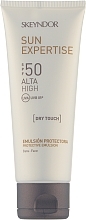 Kup Emulsja przeciwsłoneczna do twarzy SPF 50 - Skeyndor Sun Expertise Dry Touch Protective Emulsion