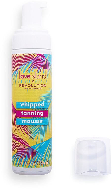 Pianka do opalania - Makeup Revolution x Love Island Whipped Tanning Mousse Ultra Dark — Zdjęcie N2