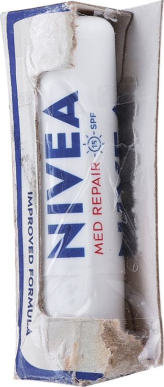 PRZECENA! Pomadka do ust Soothe & Protect SPF 15 - NIVEA Med Repair Lip Balm * — Zdjęcie N3