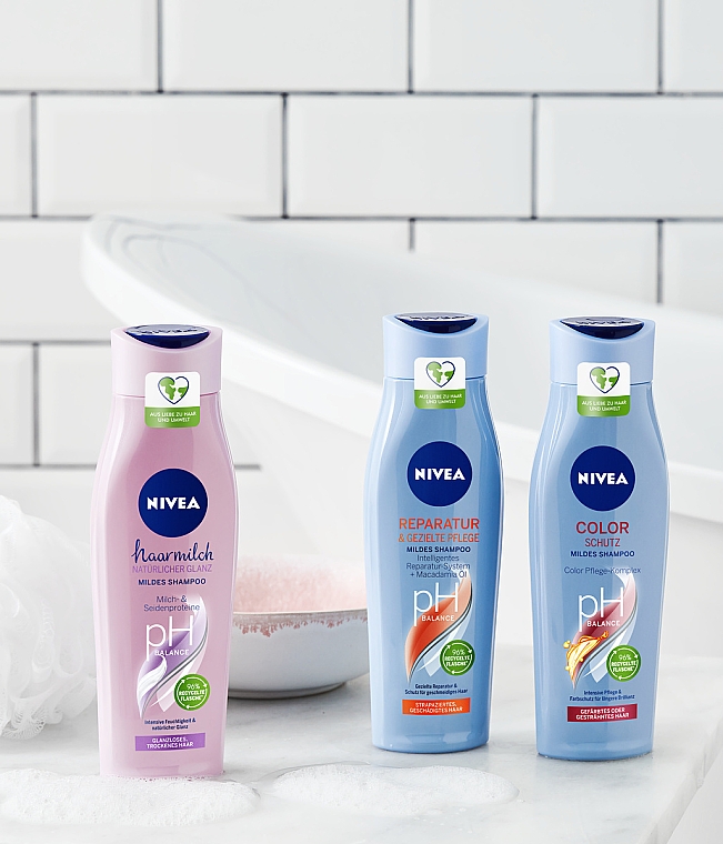 Szampon chroniący kolor do włosów farbowanych - NIVEA Color Protect pH Balace Mild Shampoo — Zdjęcie N6