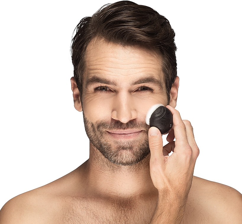 Szczoteczka do oczyszczania twarzy dla mężczyzn - Foreo Luna Go For Men Facial Cleansing Brush — Zdjęcie N4