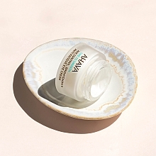 Odmładzający krem wygładzający na okolice oczu - Ahava Age Control Eye Cream — Zdjęcie N5