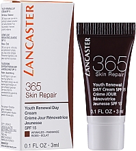 Krem do twarzy na dzień SPF 15 - Lancaster 365 Skin Repair Youth Renewal Day Cream SPF 15 (próbka) — Zdjęcie N2