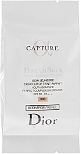 Kup Podkład w gąbce cushion - Dior Capture Dreamskin Moist & Perfect Cushion SPF 50 PA+++ (wymienny wkład)