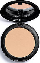 Kup Puder do twarzy - Revolution Pro Powder Foundation