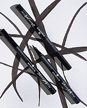 Eyeliner w pisaku - Essence 24Ever Ink Liner — Zdjęcie N4