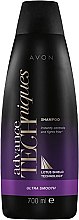 Wygładzający szampon do włosów przeciw ich puszeniu się - Avon Advanced Techniques Ultra Smooth Shampoo — Zdjęcie N2