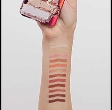 Paleta 12 cieni do powiek - Eveline Cosmetics Ruby Glamour  — Zdjęcie N1