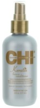 Kup Odbudowująca keratynowa odżywka w sprayu do włosów zniszczonych - CHI Keratin Leave-In Conditioner