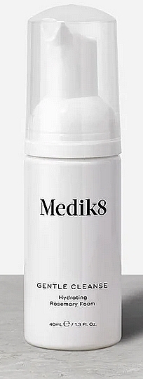 Nawilżający płyn do mycia twarzy z rozmarynem - Medik8 Travel Size Gentle Cleanse