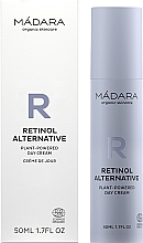 Nawilżający krem do twarzy na dzień - Madara Cosmetics Retinol Alternative Plant-Powered Day Cream — Zdjęcie N1