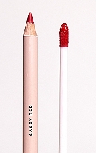 Zestaw do makijażu ust - Makeup Revolution Lip Contour Kit Sassy Red (lipstick/3ml + l/pencil/0.8g) — Zdjęcie N4