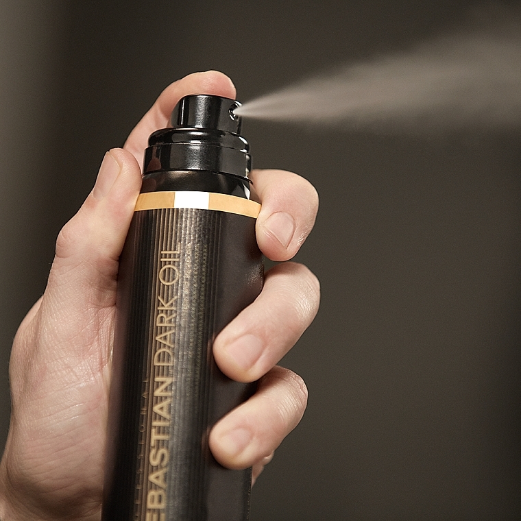 Spray nadający połysk i jedwabistość włosom - Sebastian Professional Dark Oil — Zdjęcie N3