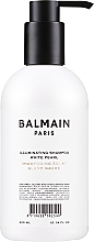 Kup Rozświetlający szampon z białą perłą do jasnych włosów - Balmain Paris Hair Couture Illuminating White Pearl Shampoo