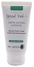 Kup Przeciwzmarszczkowy krem do twarzy na noc - Natural Park Natural Youth Cream