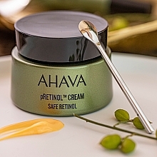 Krem przeciwstarzeniowy z bezpiecznym retinolem - Ahava Safe pRetinol Cream — Zdjęcie N6